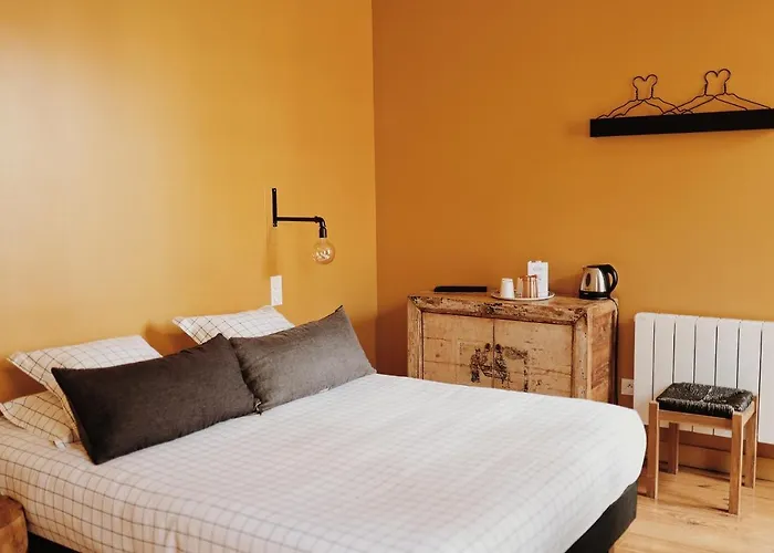 Hotel Home Arcachon 호텔