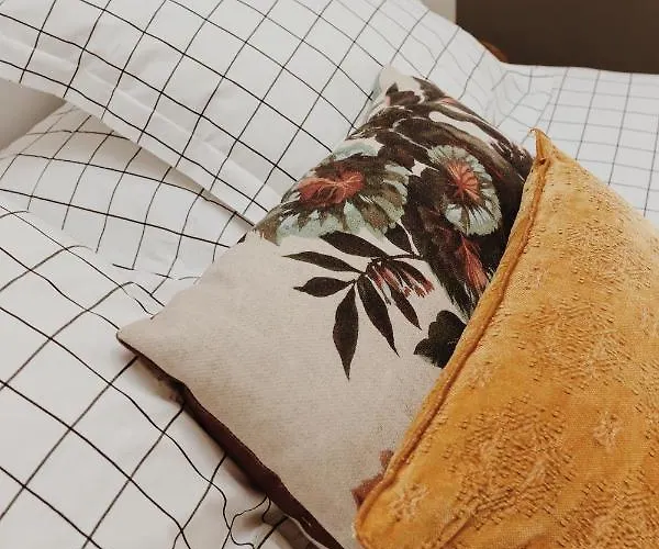 Hotel Home Arcachon 호텔