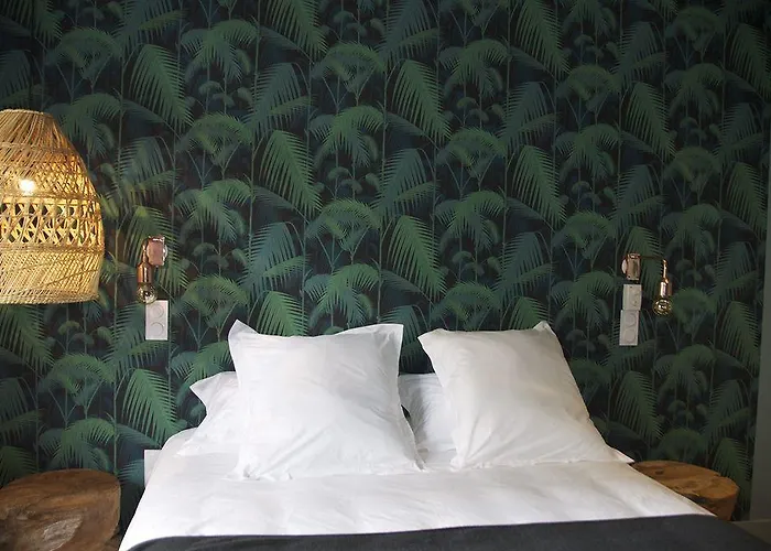 Hotel Home Arcachon 호텔